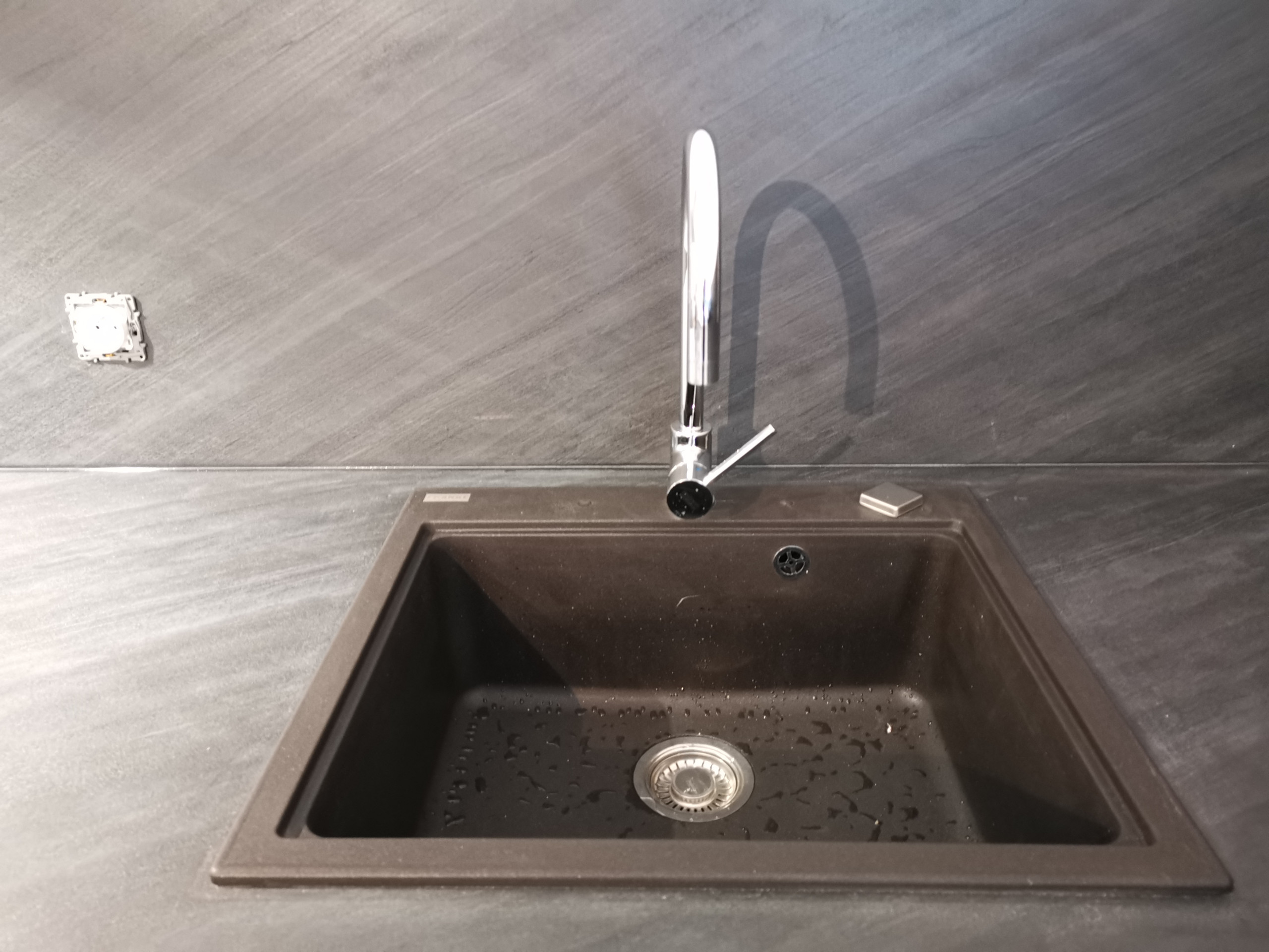 cuisine blanche et noire
