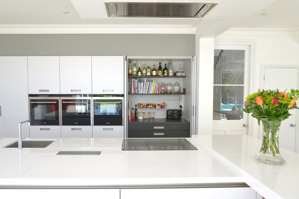 This is an example of a contemporary kitchen in Hertfordshire.