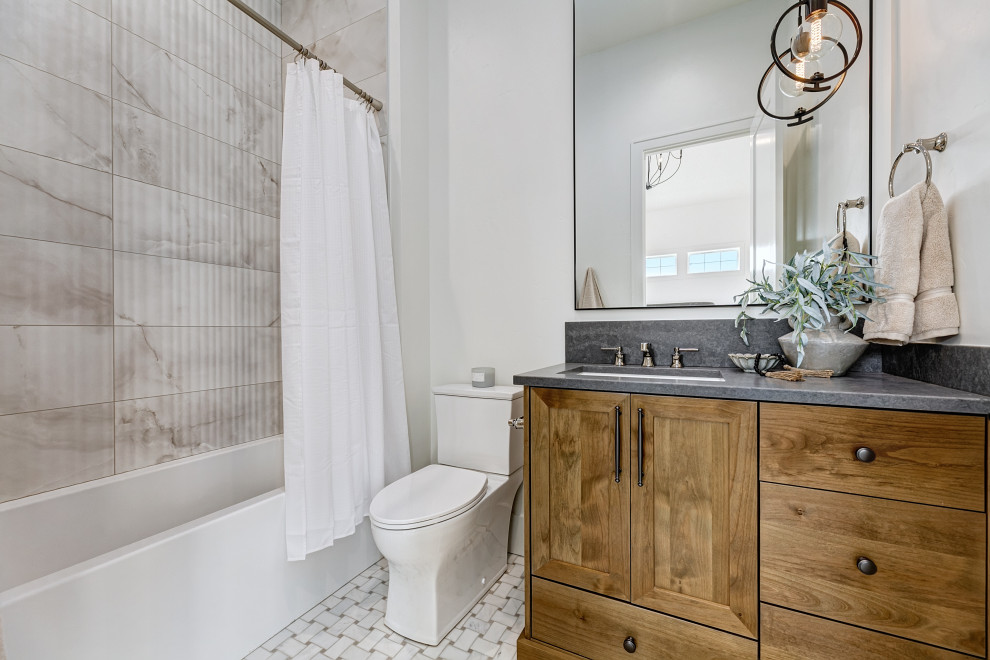 Creekside- Custom 3/1 - Transitional - Bathroom - Boise - by HIGHLAND ...