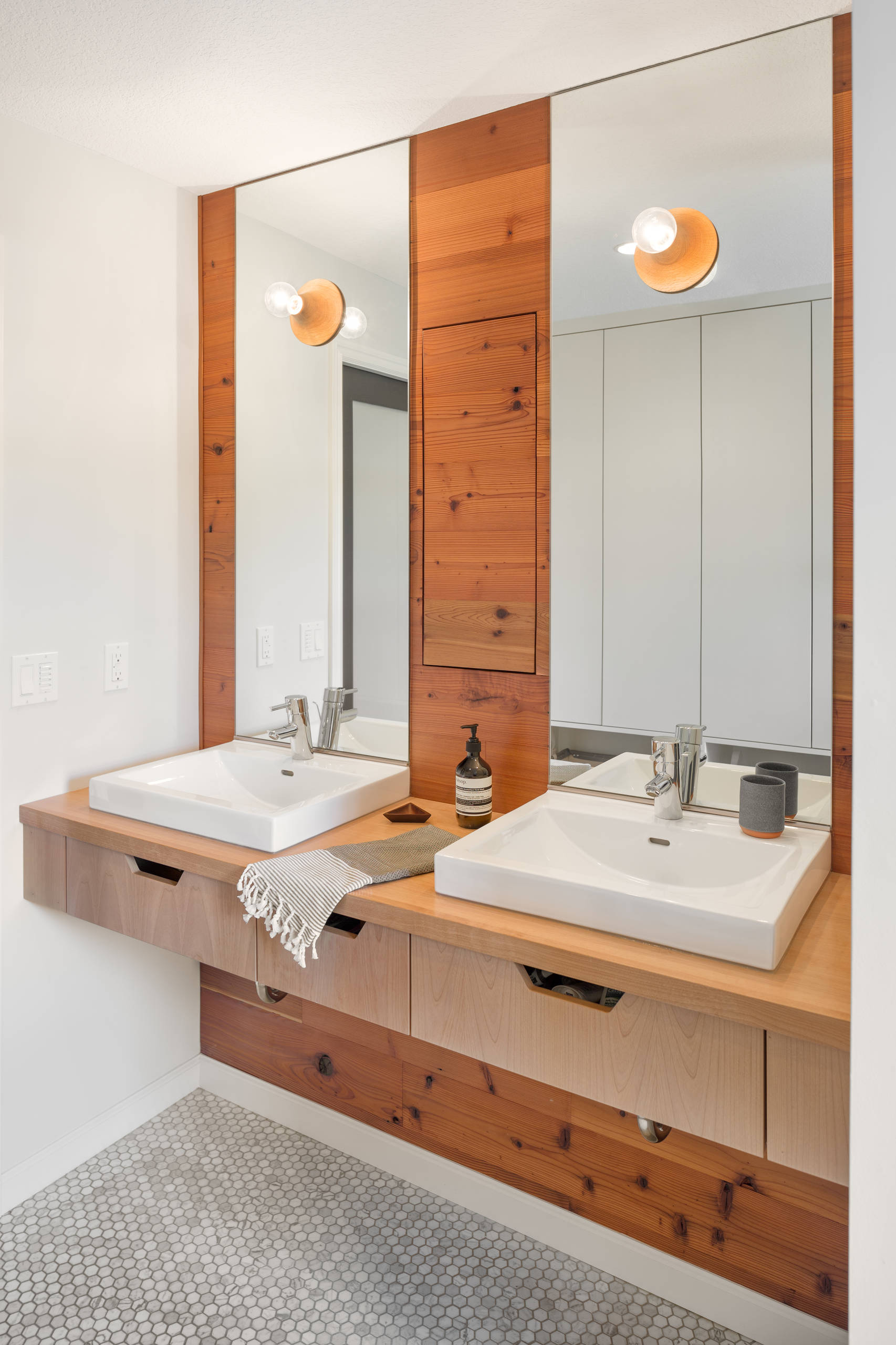 50 Nifty Bathroom Storage Ideas and Designs — RenoGuide - Australian  Renovation Ideas and Inspiration