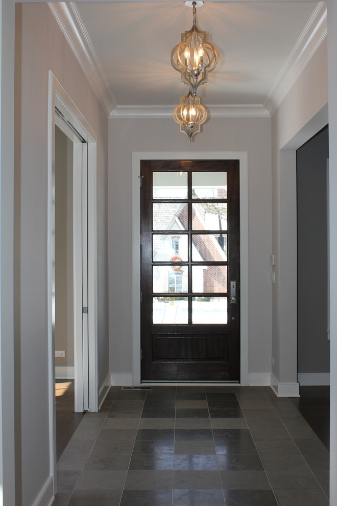 Example of a transitional single front door design in Chicago