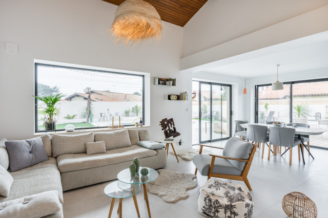 R&eacute;novation compl&egrave;te pour cette maison sur le Bassin d'Arcachon scandinavian-living-room