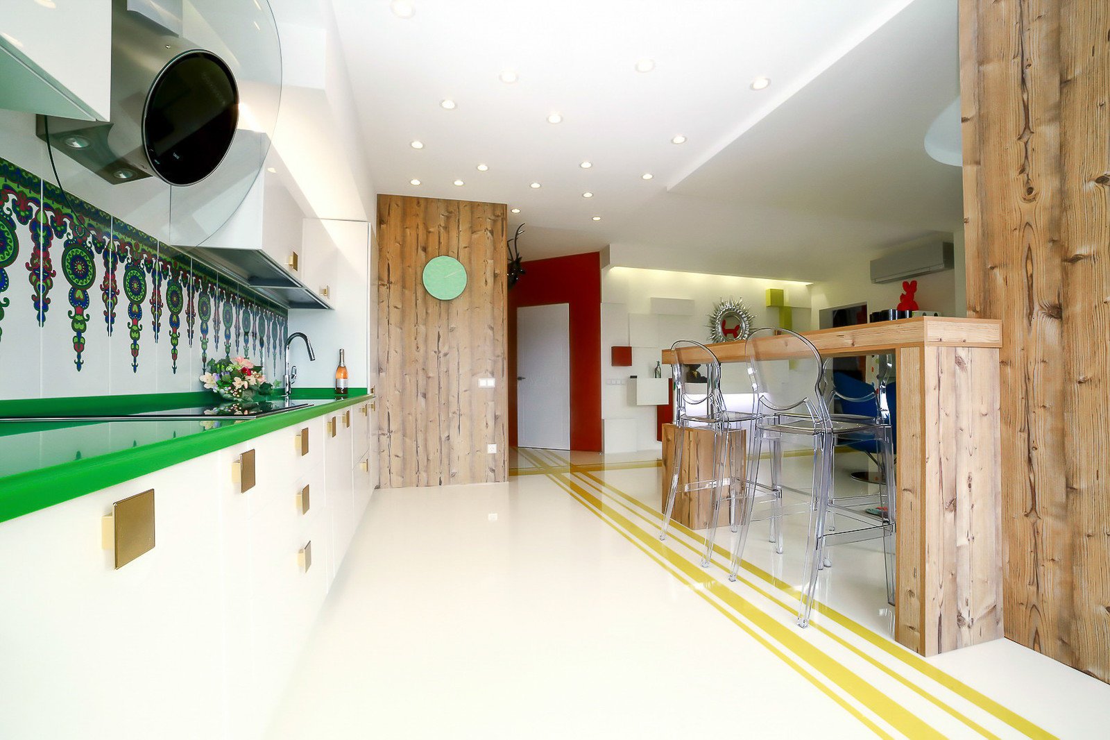 Эклектика в контрастах