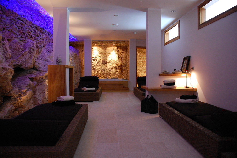 Mediterraner Keller in Sonstige