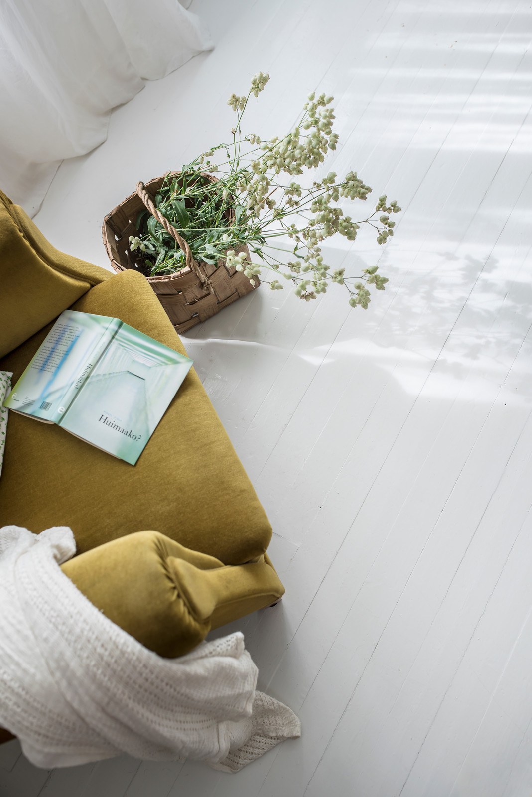 Интерьер. Покрашенные объекты