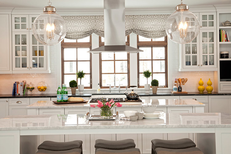 Inspiration for a transitional kitchen in Minneapolis.