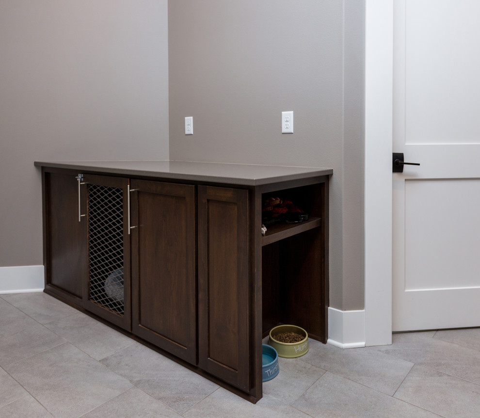 Entryway - transitional entryway idea in Cedar Rapids