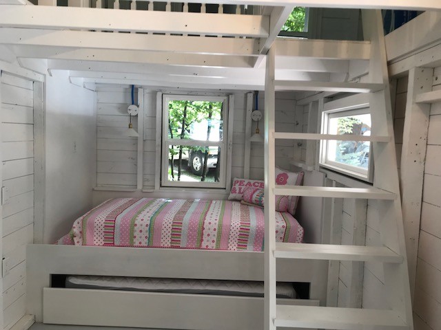 Trundle Bed with Loft