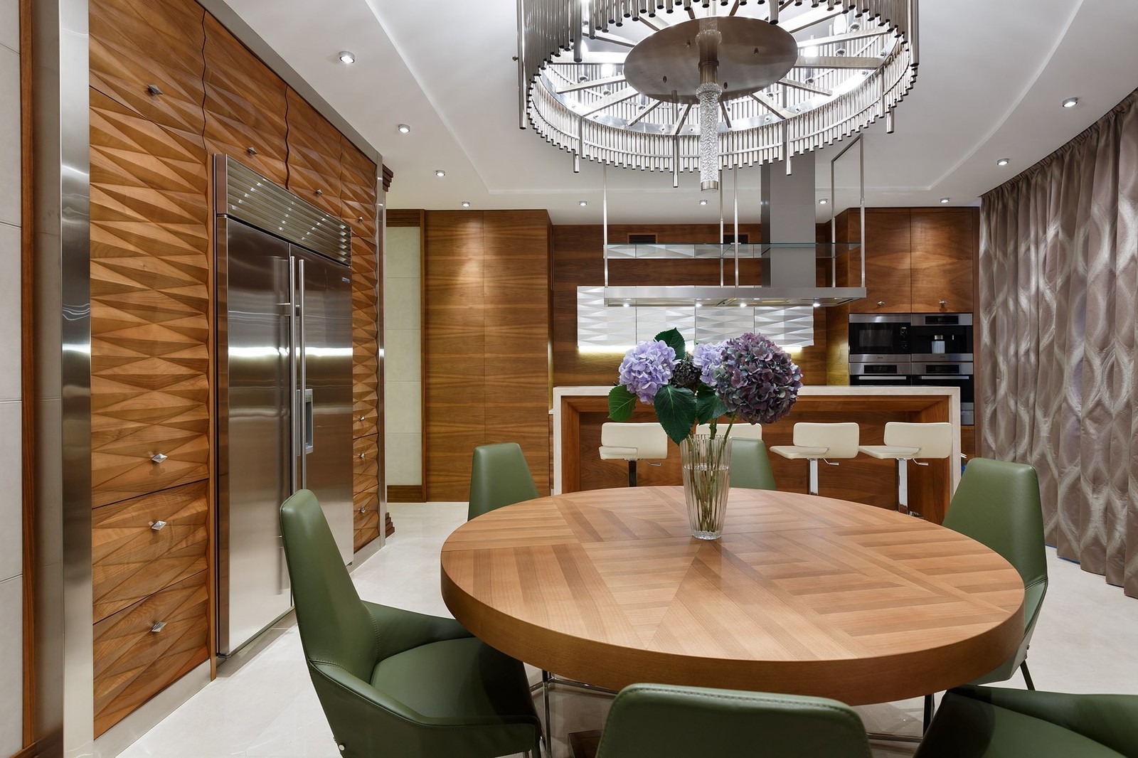 Квартира на Суворовском проспекте