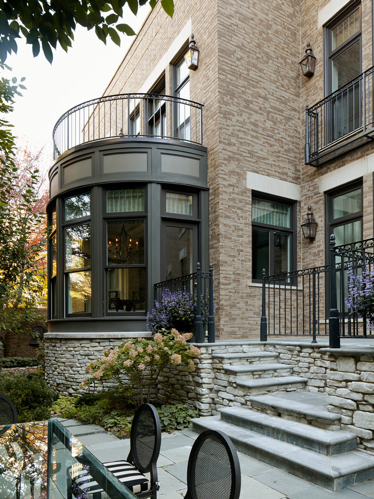 Design ideas for a traditional brick exterior in Chicago.