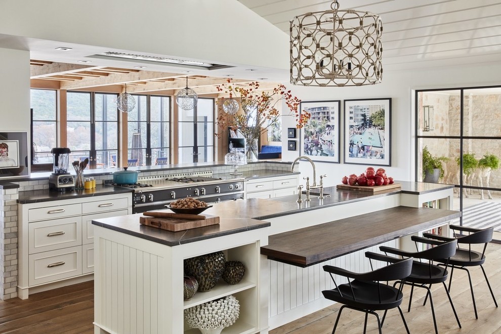 Kitchen - eclectic medium tone wood floor kitchen idea in Austin