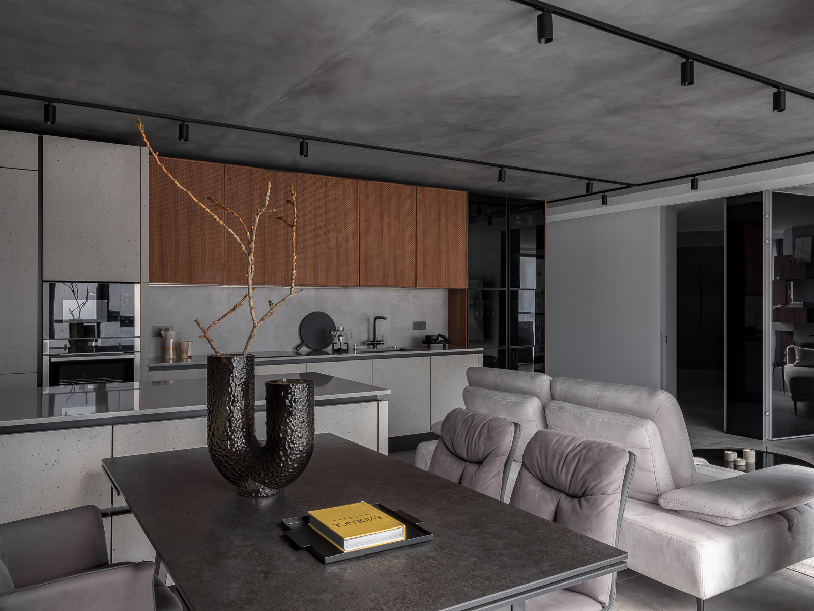 Минималистичная квартира в Нагатино-Садовниках