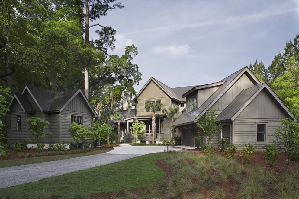 Design ideas for a traditional exterior in Charleston with wood siding.