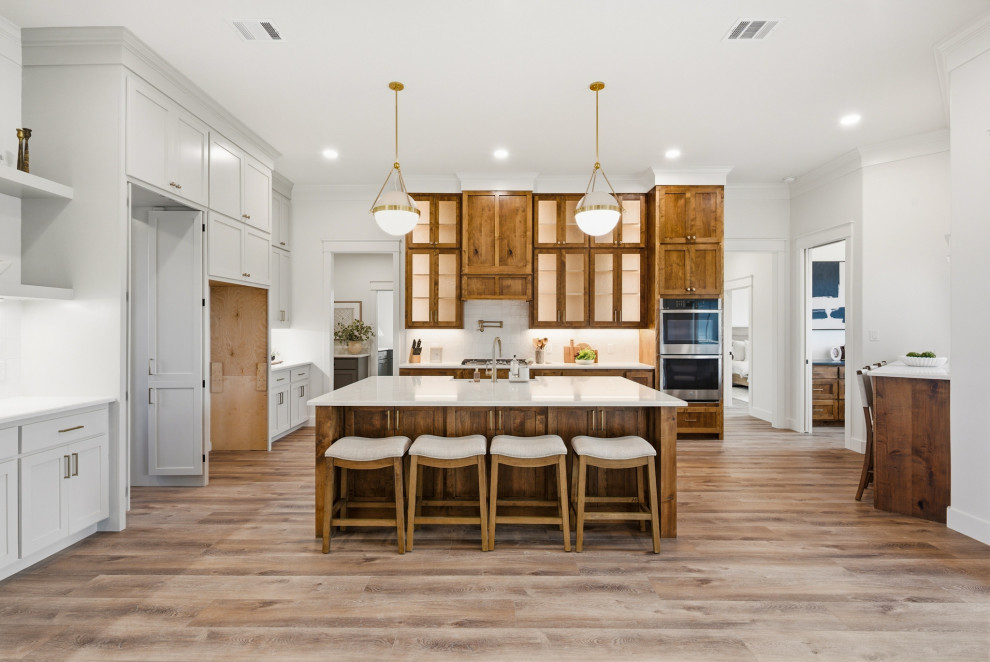 Mathis Collection I Bryan Texas