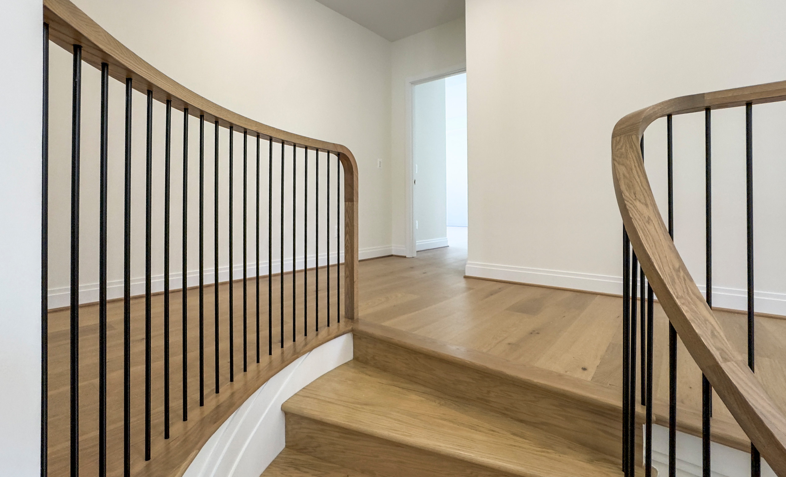 144_Attractive Transitional Staircase in Impressive Modern Home, Vienna VA 22180