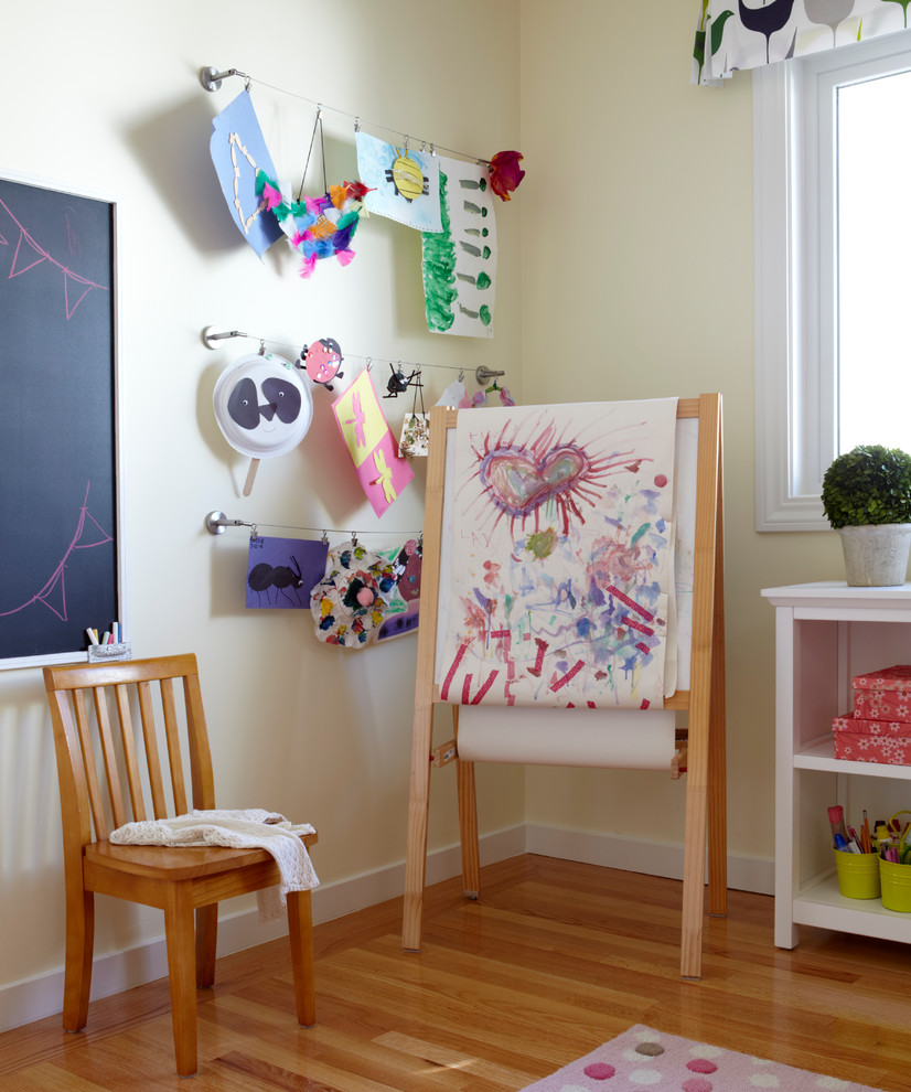 Photo of a transitional kids' playroom in San Francisco.