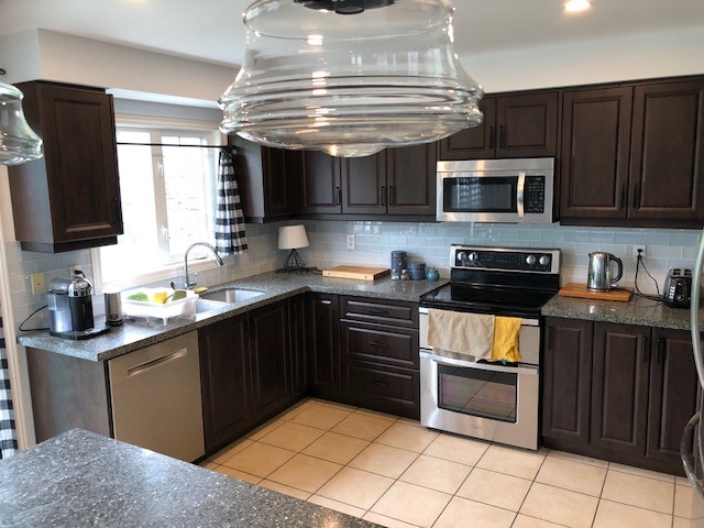 Before & After Complete Kitchen Remodeling - Mississauga, ON - May 2018
