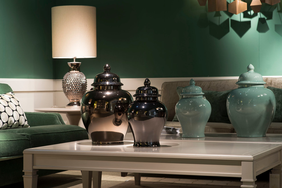 Example of a transitional home design design in Florence
