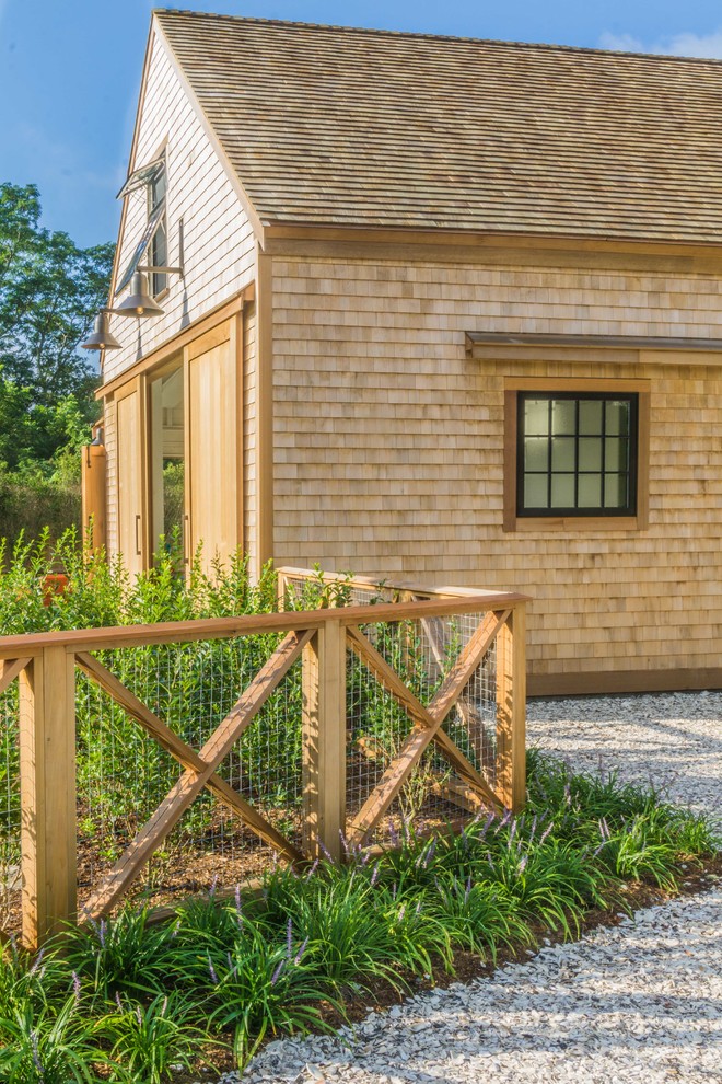 Cape Cod Barn and Pool, Orleans, MA - Boston - by Kimberly Mercurio ...