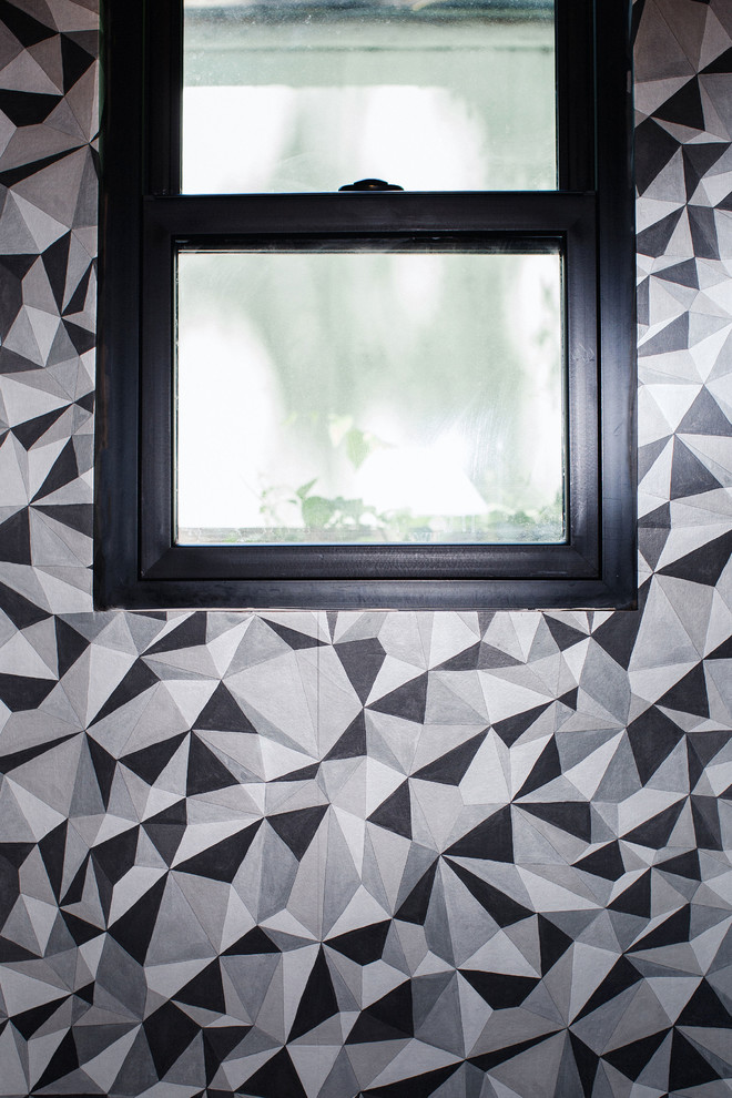 Transitional home design photo in Austin