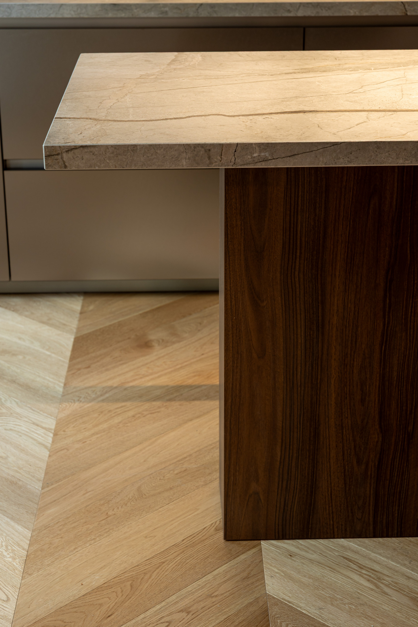 Dettaglio isola cucina