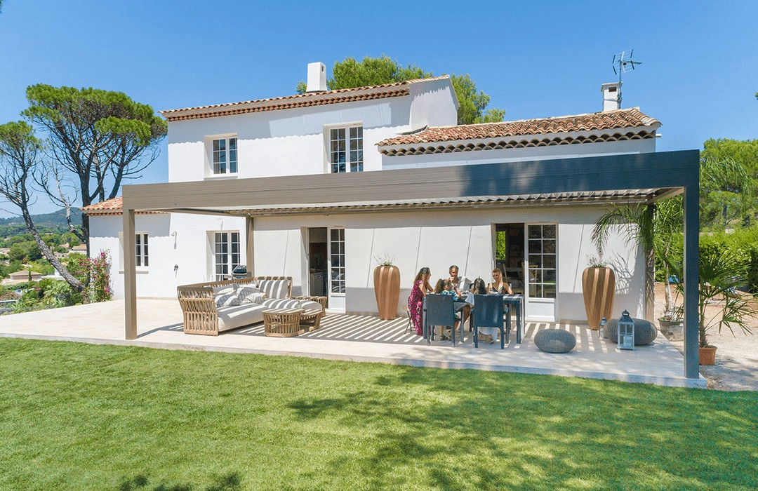 Pergolas en aluminium bioclimatiques