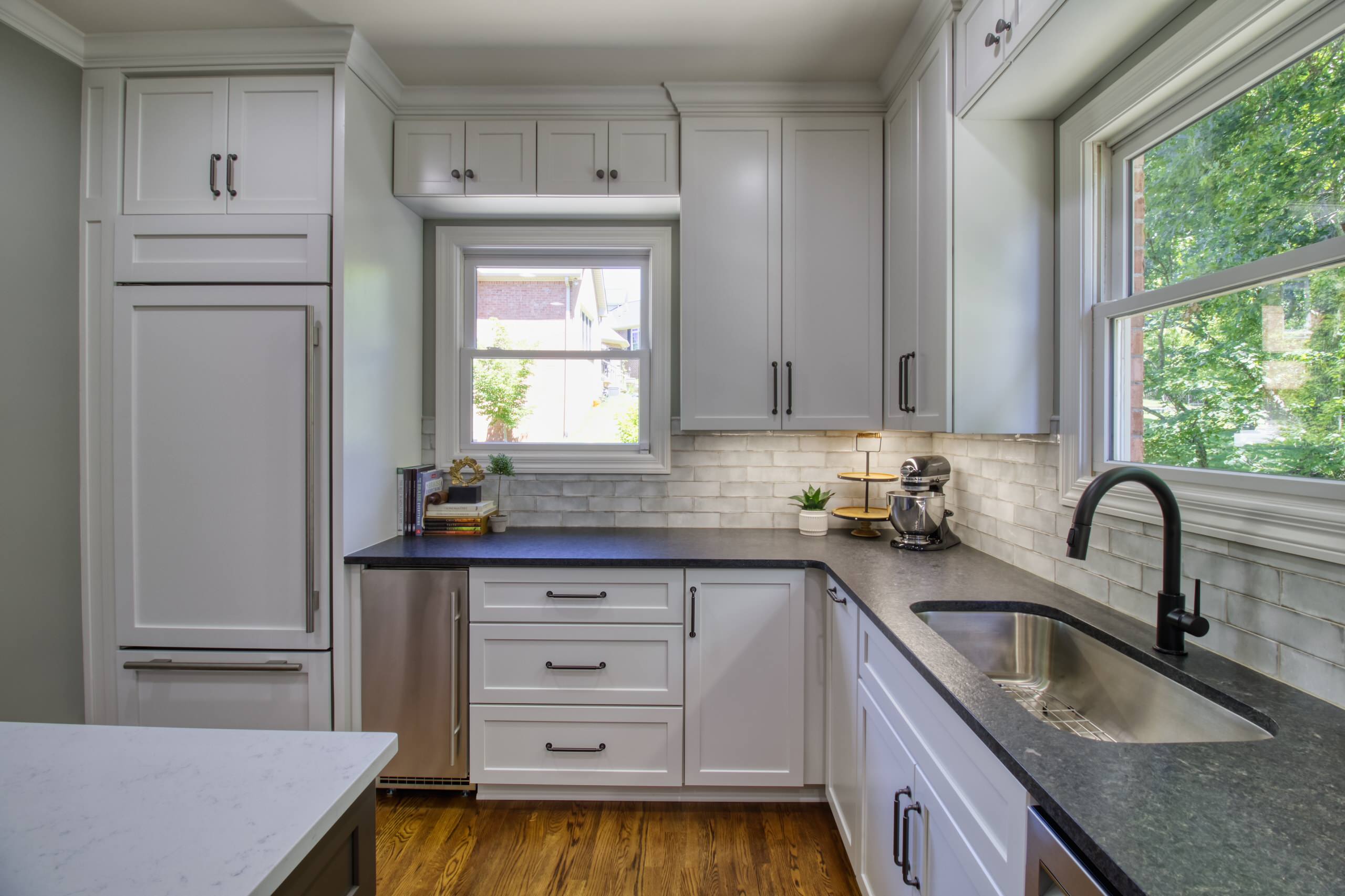 Bellevue Kitchen, Scullery, multi bath and LR refresh