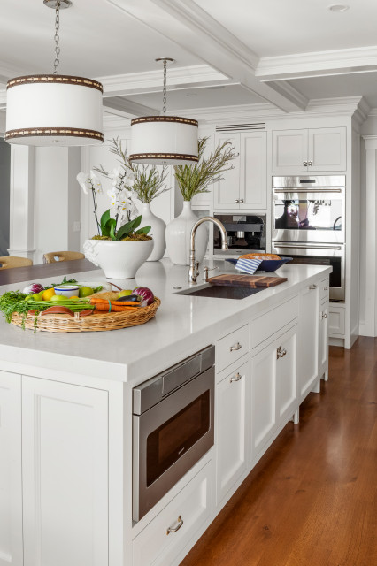 Moonbeam beach-style-kitchen