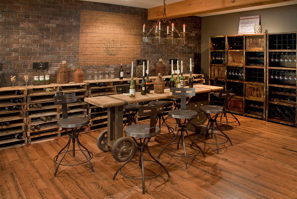 Design ideas for a traditional wine cellar in Cincinnati.