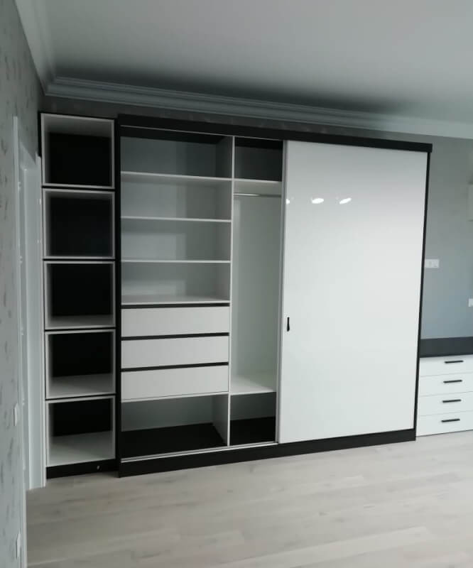 Мебель из массива дерева, шпона, мдф