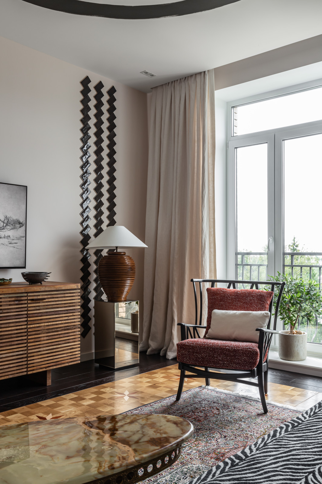 Квартира в ЖК "Солнечный", 128 кв.м.