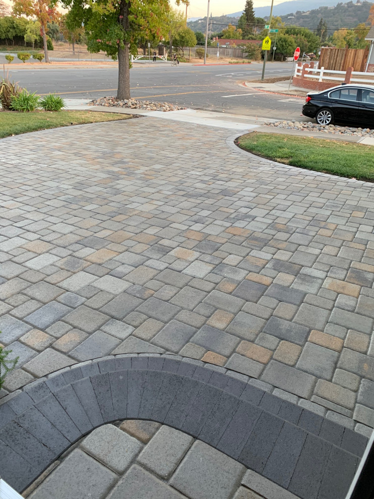 Driveway Entry