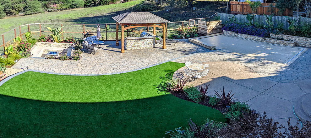 Castro Valley - Traditional Rustic Design