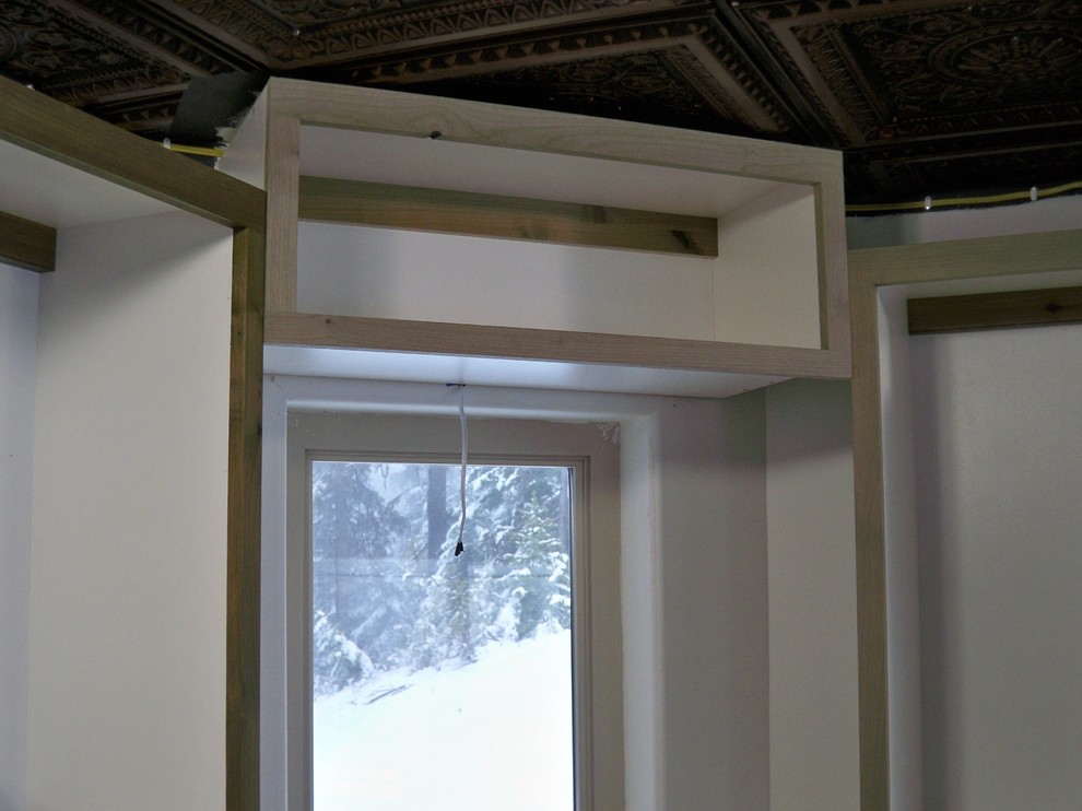 Inspiration for a rustic eat-in kitchen remodel in Seattle with shaker cabinets