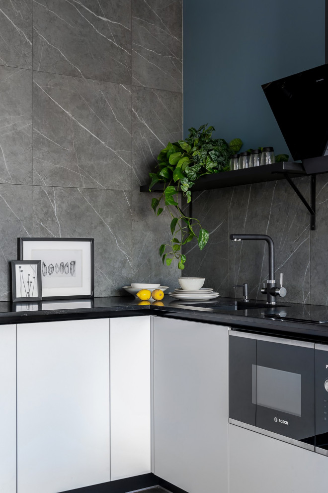 Яркий универсальный интерьер квартиры для сдачи в аренду