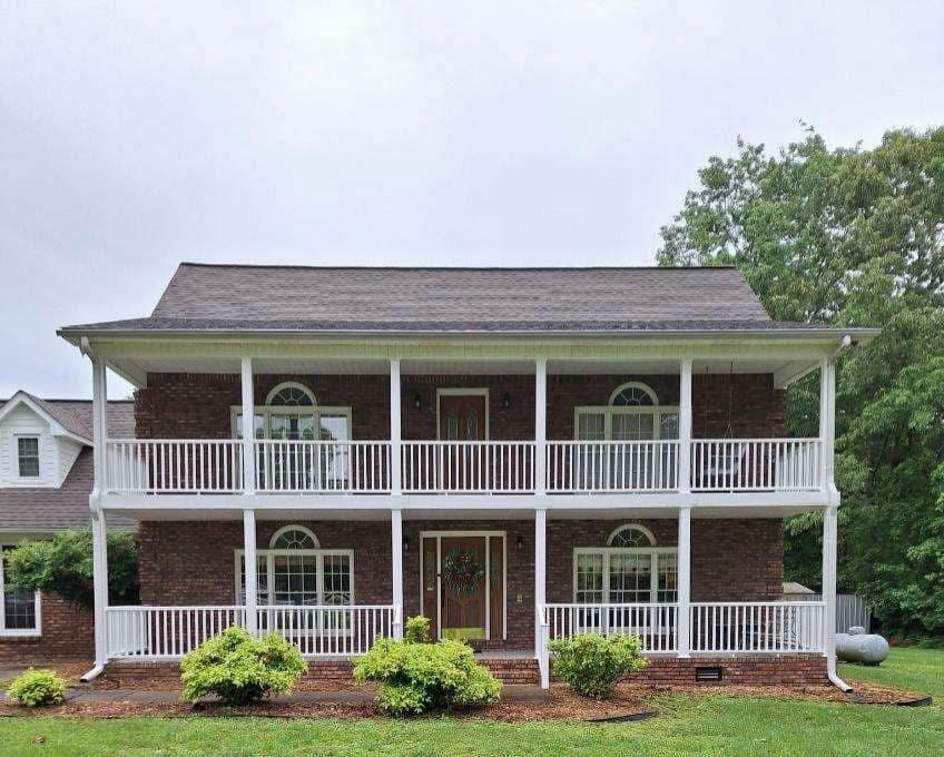 EXTERIOR PORCH REMODEL