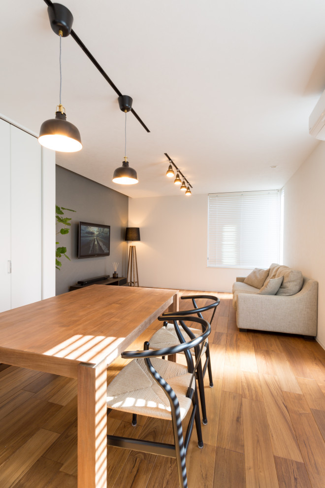 名古屋にあるおしゃれなダイニングの写真