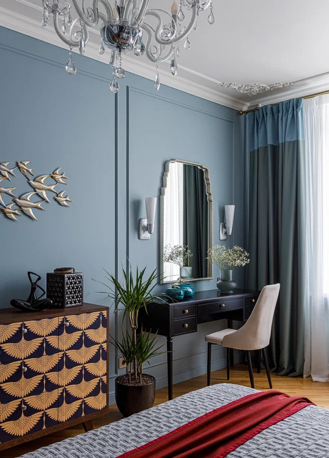 Эффектная квартира с обилием орнаментов для творческой личности