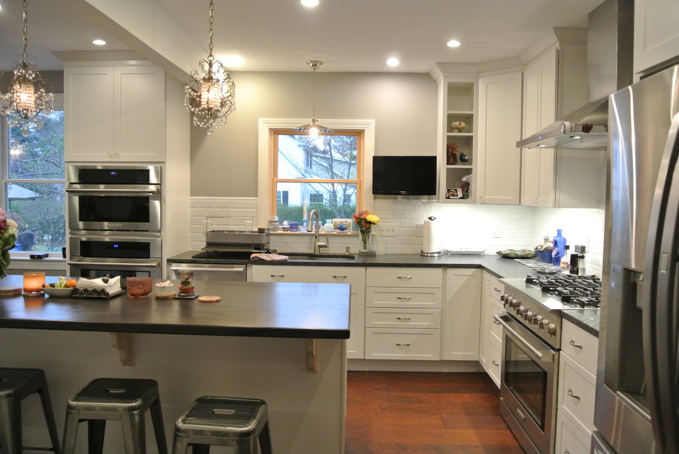Inspiration for a transitional kitchen remodel in Boston
