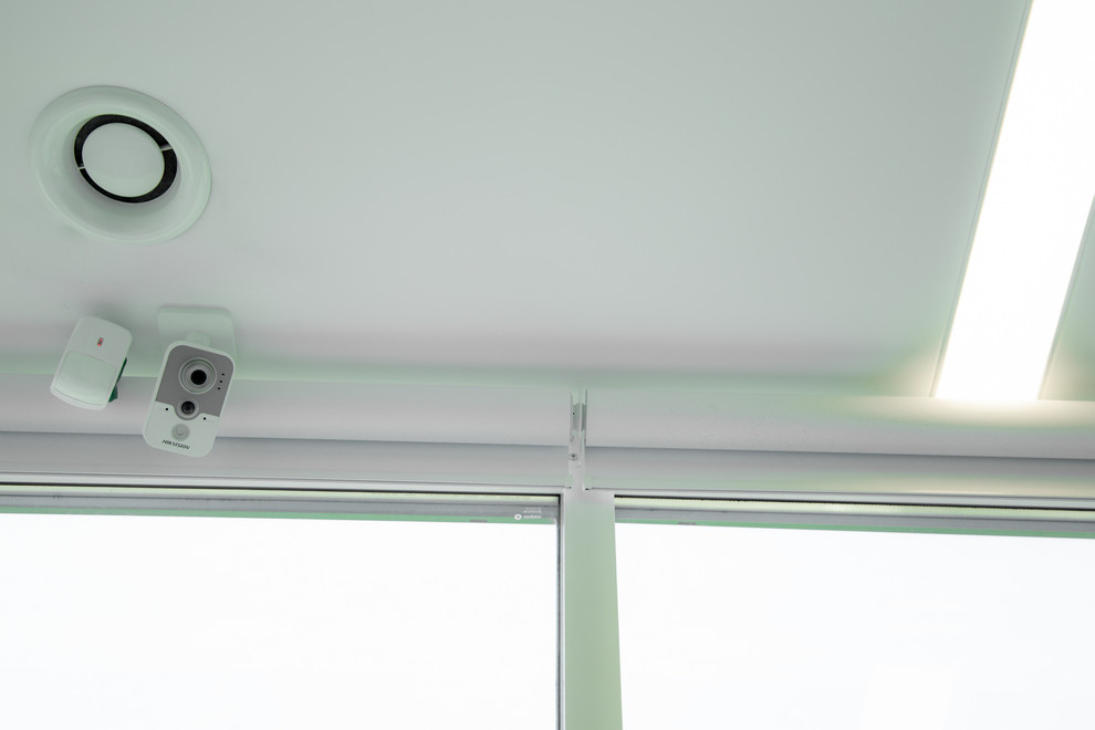 Рулонные шторы с тканью блэкаут