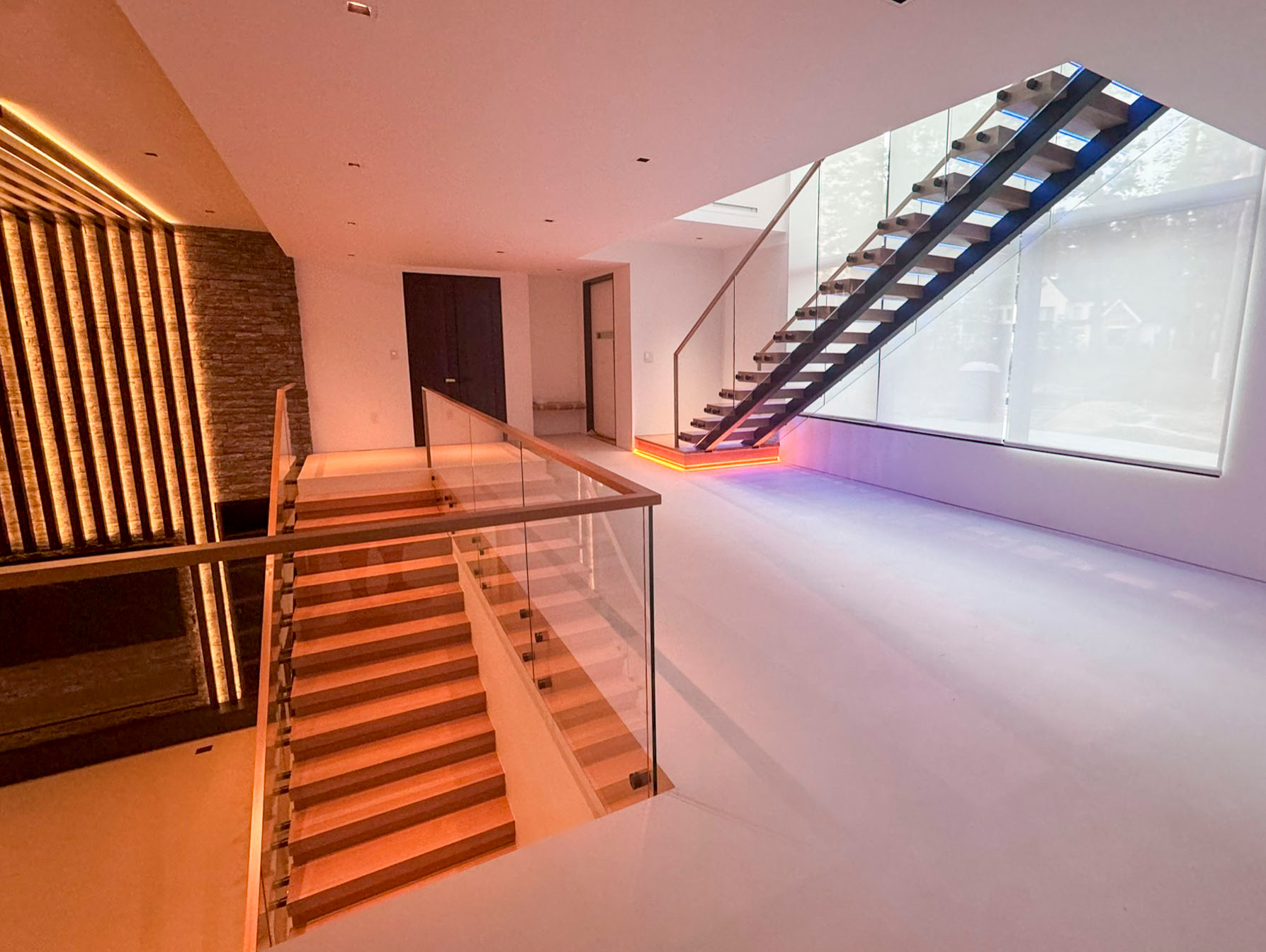 126_Visually Open and Light Contemporary Staircase, Mclean, VA 22102