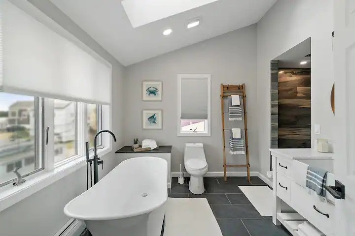 Newburyport MA - AirBnB