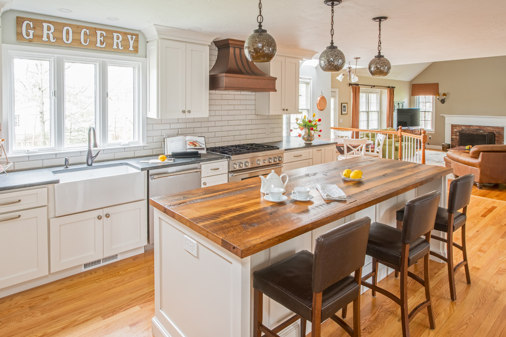 Inspiration for a transitional kitchen remodel in Boston