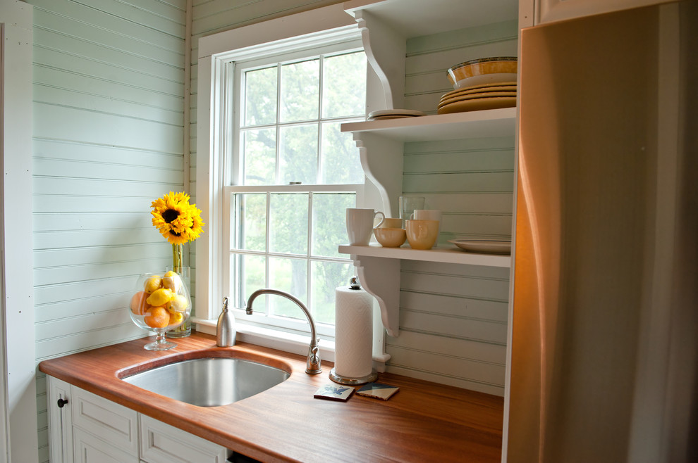 Traditional kitchen in Portland Maine.