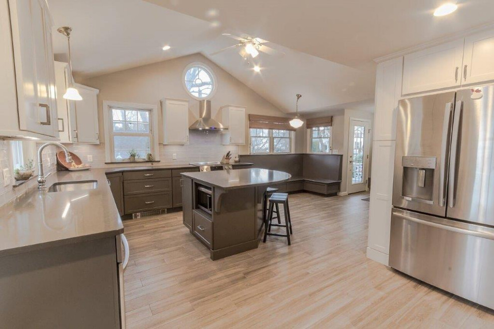 Example of a transitional kitchen design in Boston