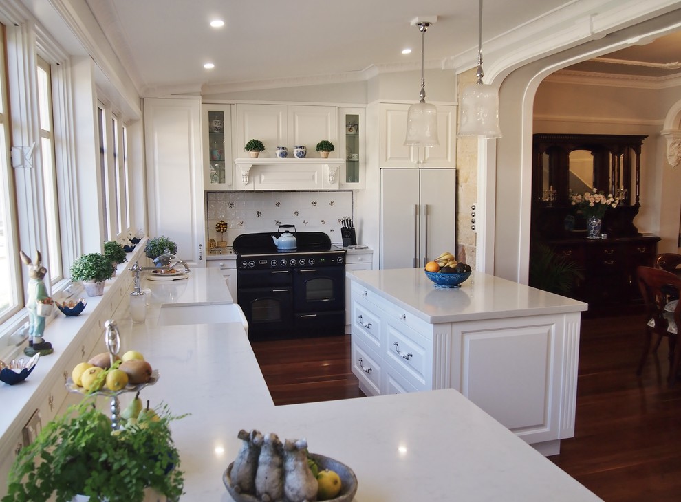 Large traditional kitchen in Sydney.