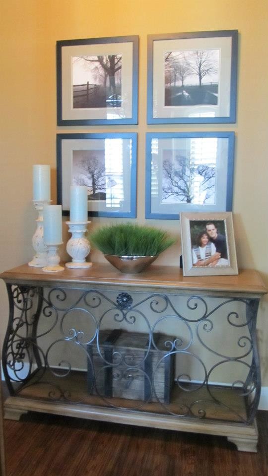 Inspiration for a transitional entryway remodel in Austin