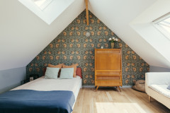 Houzz Tour: Three Bedroom Suites Magicked From an Empty Barn Loft