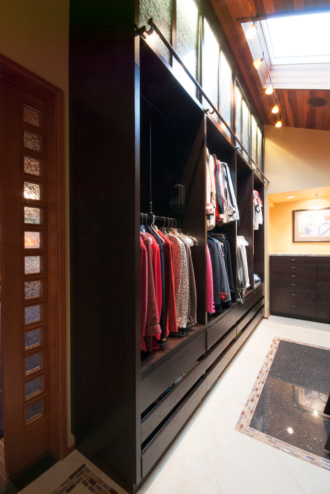 Design ideas for a contemporary storage and wardrobe in Seattle.