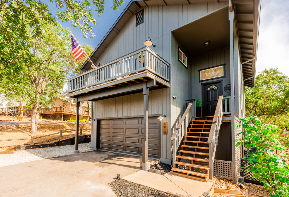 Lake House Cottage Retreat